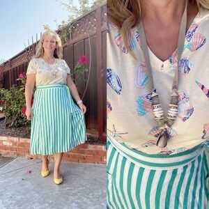 Lularoe Christy Seashell Print Tee Shirt Size L